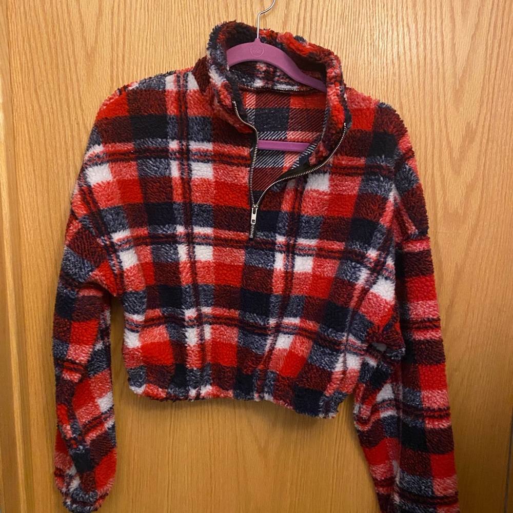 Crop sweater